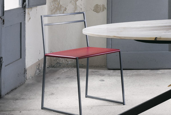 Sedia minimalista contemporanea design Luca Casini